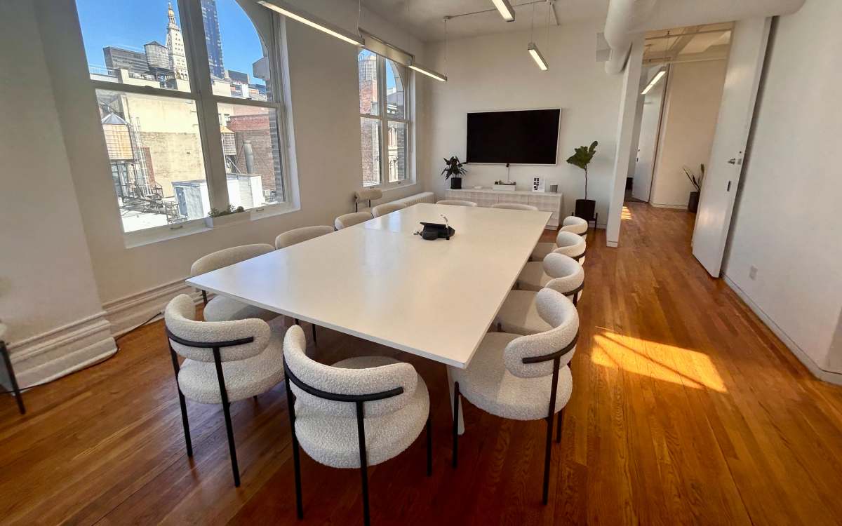 Large, Modern, Conference Room in Penthouse Office Space - Seats 12-16 ...