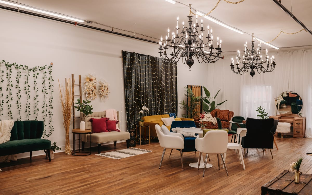 Studio/Small Event Space on Main St, Wayland, MI Event Peerspace