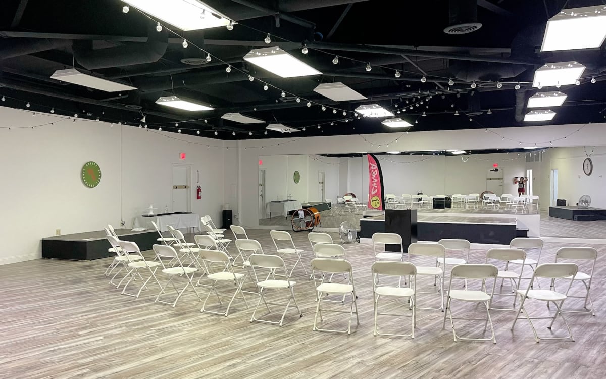 Wanda's Studio WS Hall, Rowlett, TX OffSite Peerspace