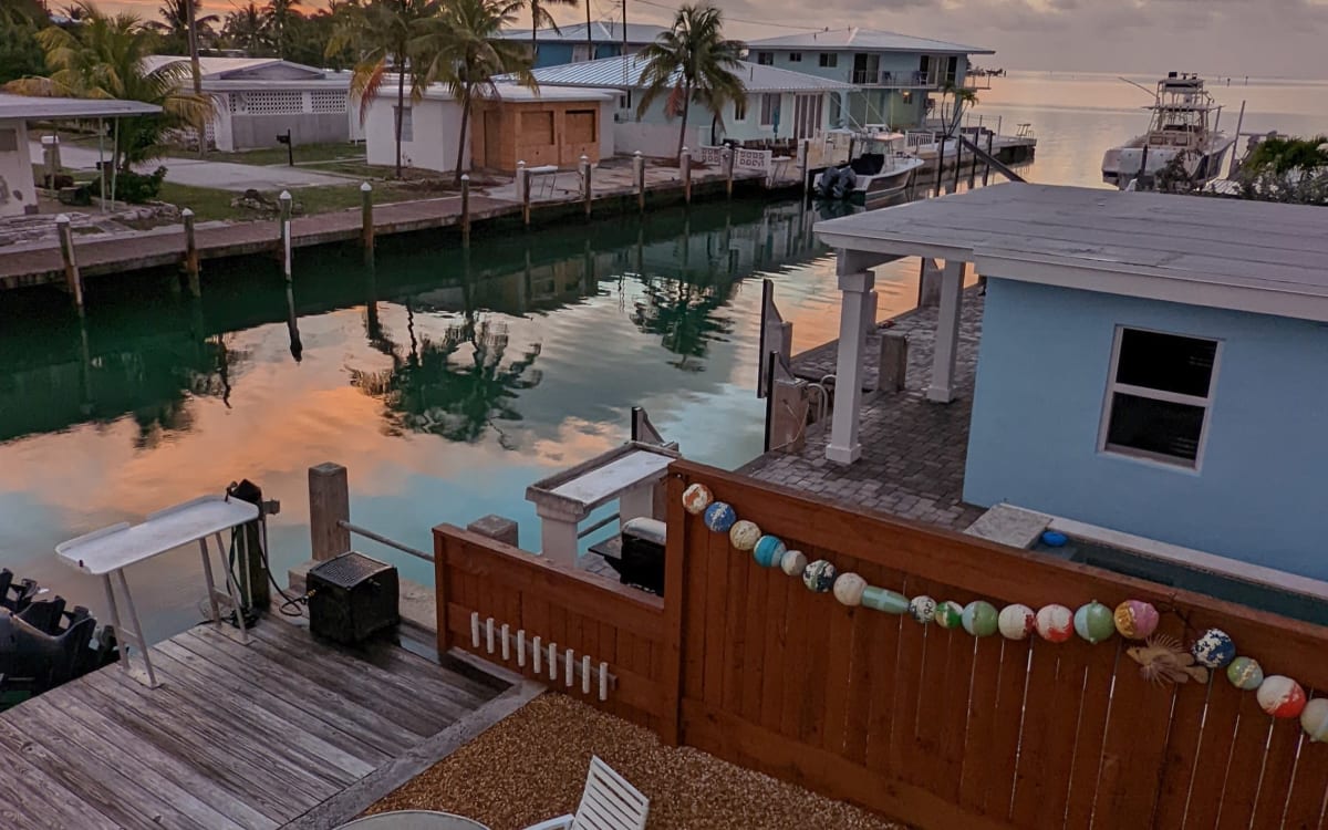 Sunny, Charming Canal Apartment, Marathon, FL Production Peerspace