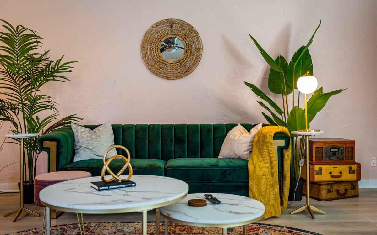 Dallas Oak Lawn Oasis w/ Private Pool and Hot Tub, DALLAS, TX