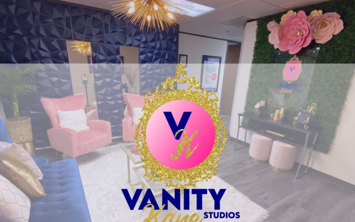 Vanity Kane Studios Chic Studio Near Reliant Stadium, Houston, TX