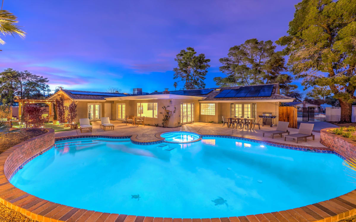 Paris Villa with Pool, Spa, Sauna, Theatre, Near STRIP, Las Vegas, NV