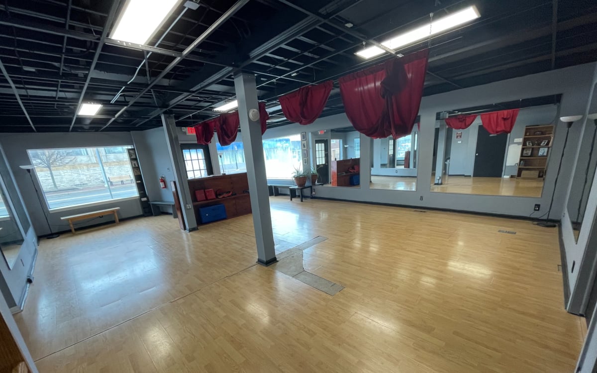 Downtown Berkley Studio and Event Space, Berkley, MI Event Peerspace