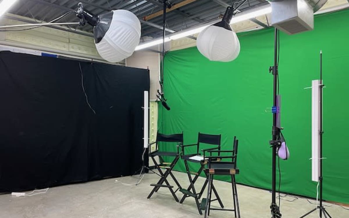 Amazing Studio Space Ideal for Video / Photo / YouTube / Podcast