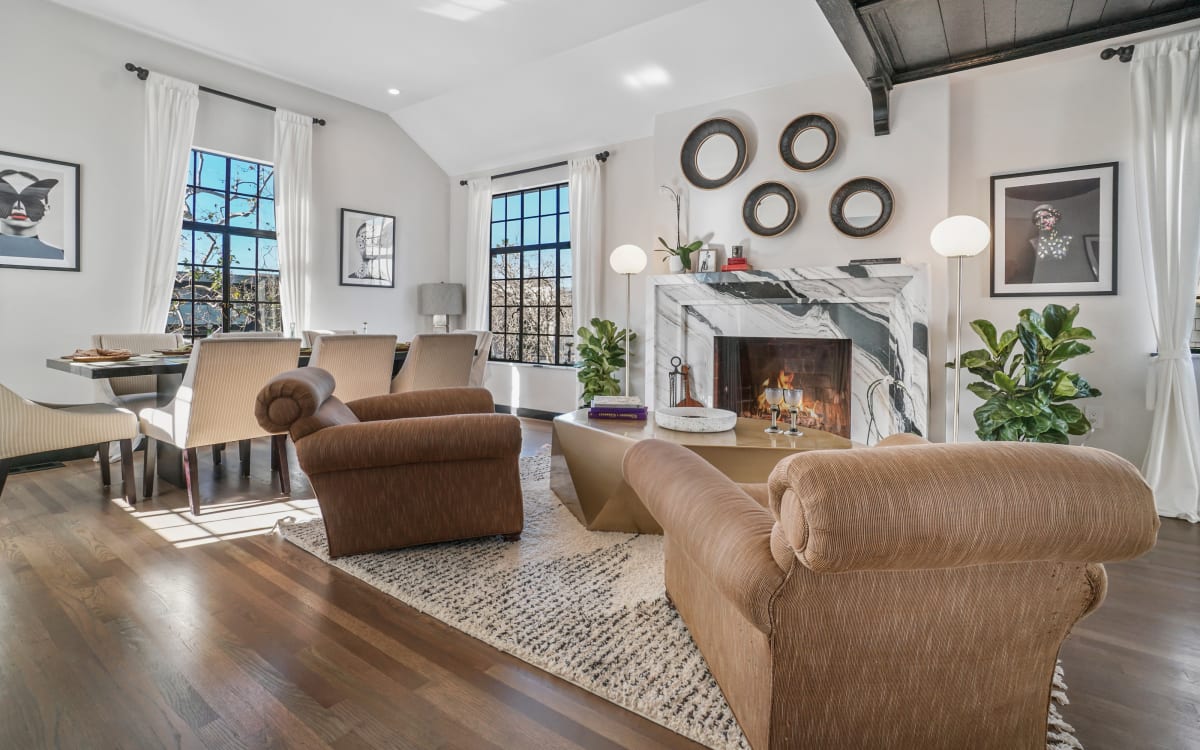 Stunning Contemporary House in the heart of Koreatown, Los Angeles, CA