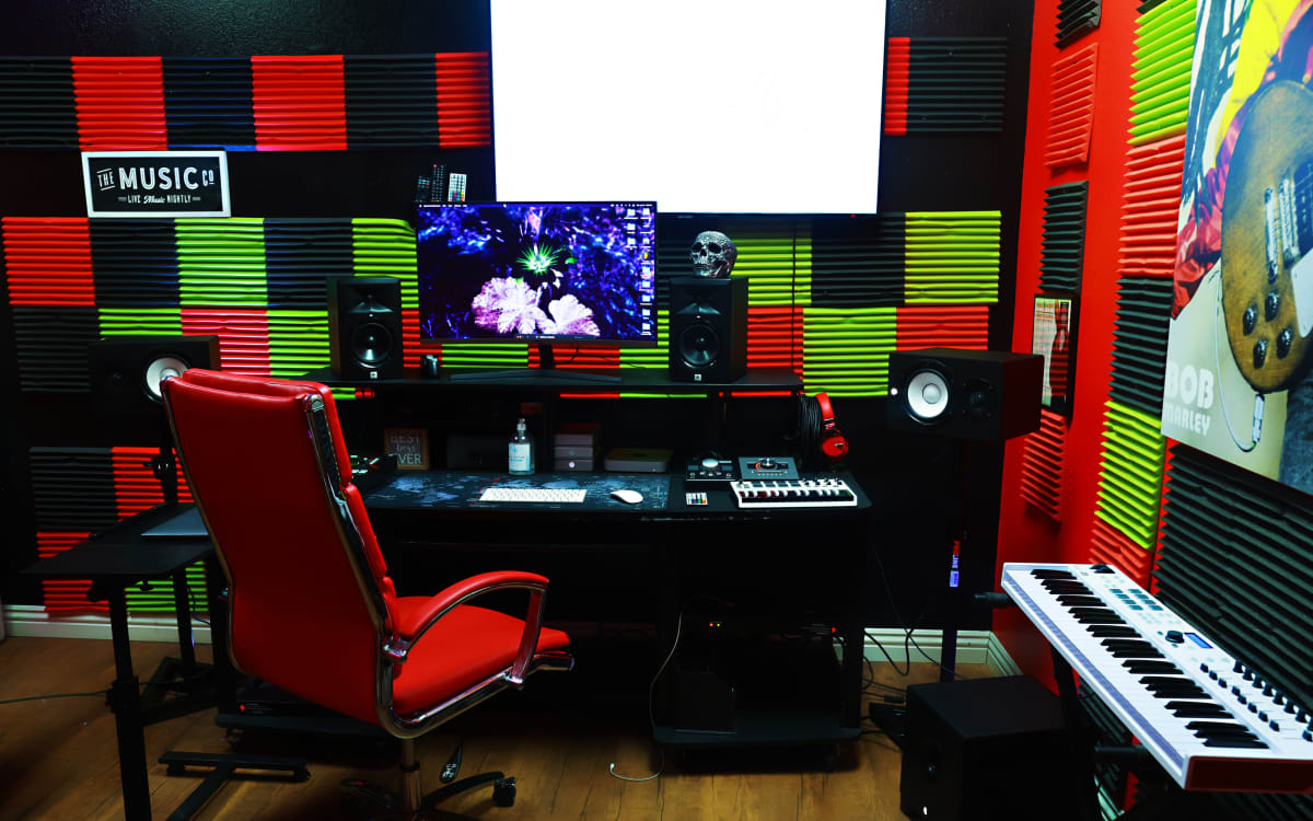 Jamaican Vibes Recording Studio, las vegas, NV Production Peerspace