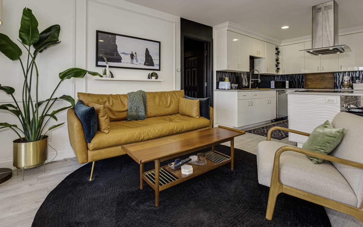 The Black Scandinavian House with Sauna & Wood Fire Stove, Charlotte