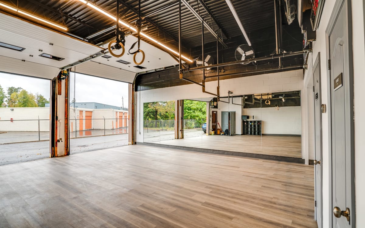 Oakville Fitness Studio for Dance Videos, Fitness Shoots and