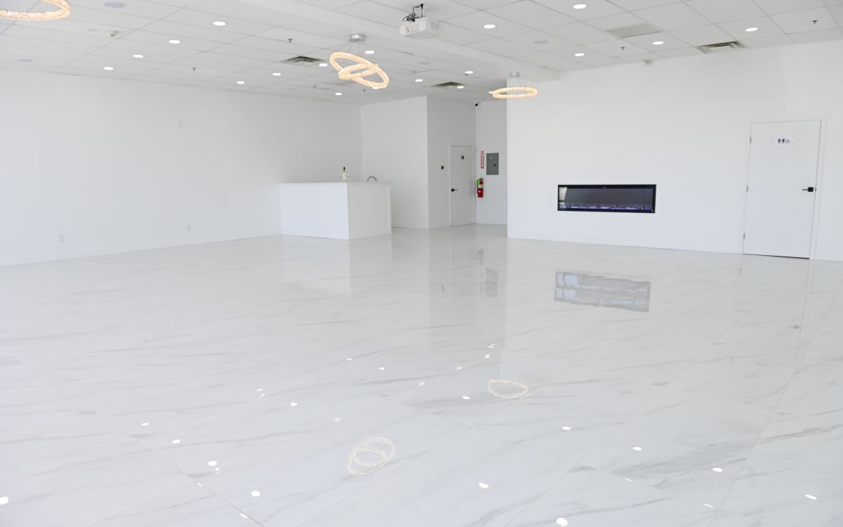 Modern Intimate West Hempstead Studio, West Hempstead, NY Event