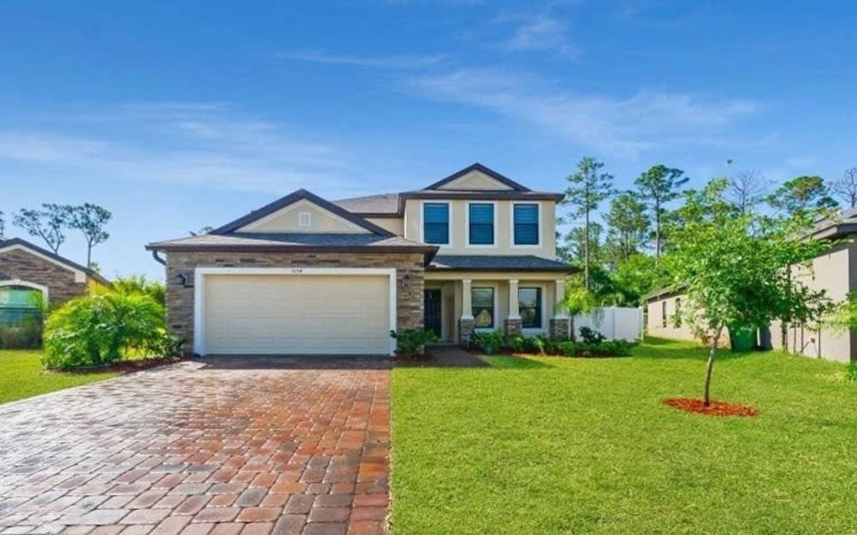 Large Home with Outdoor Living, Cocoa, FL Production Peerspace