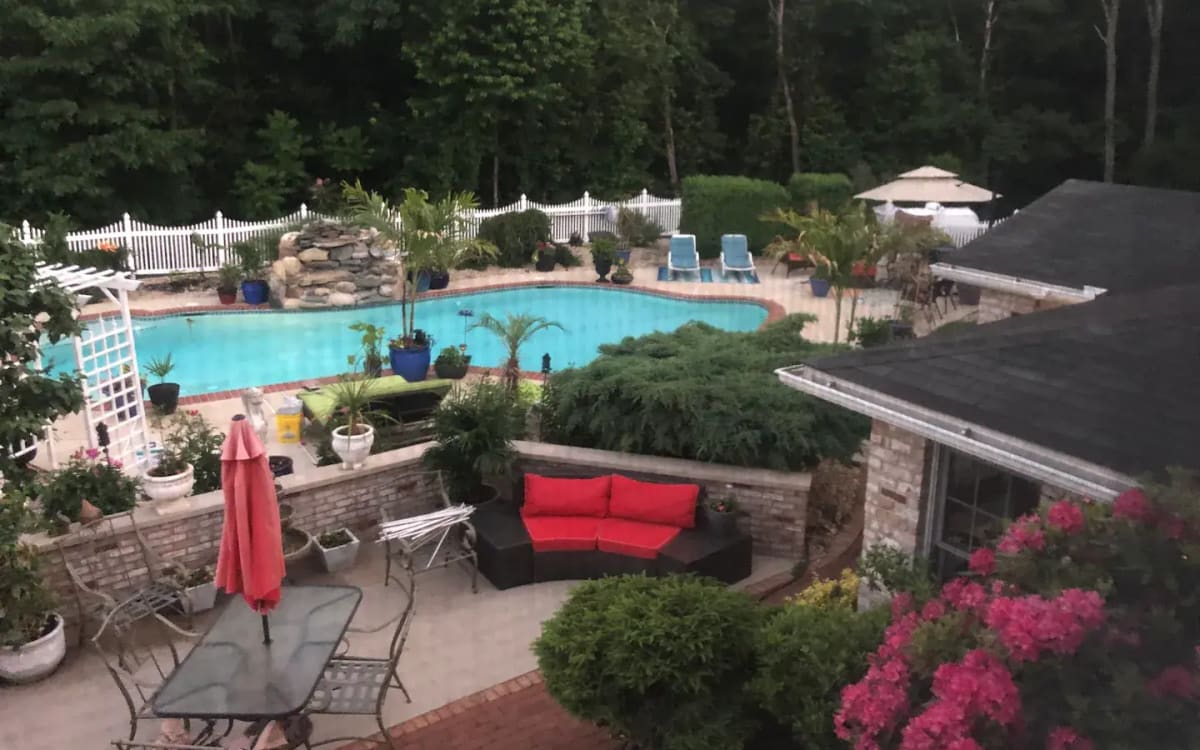 Stunning Property in Lehighton, Lehighton, PA Production Peerspace