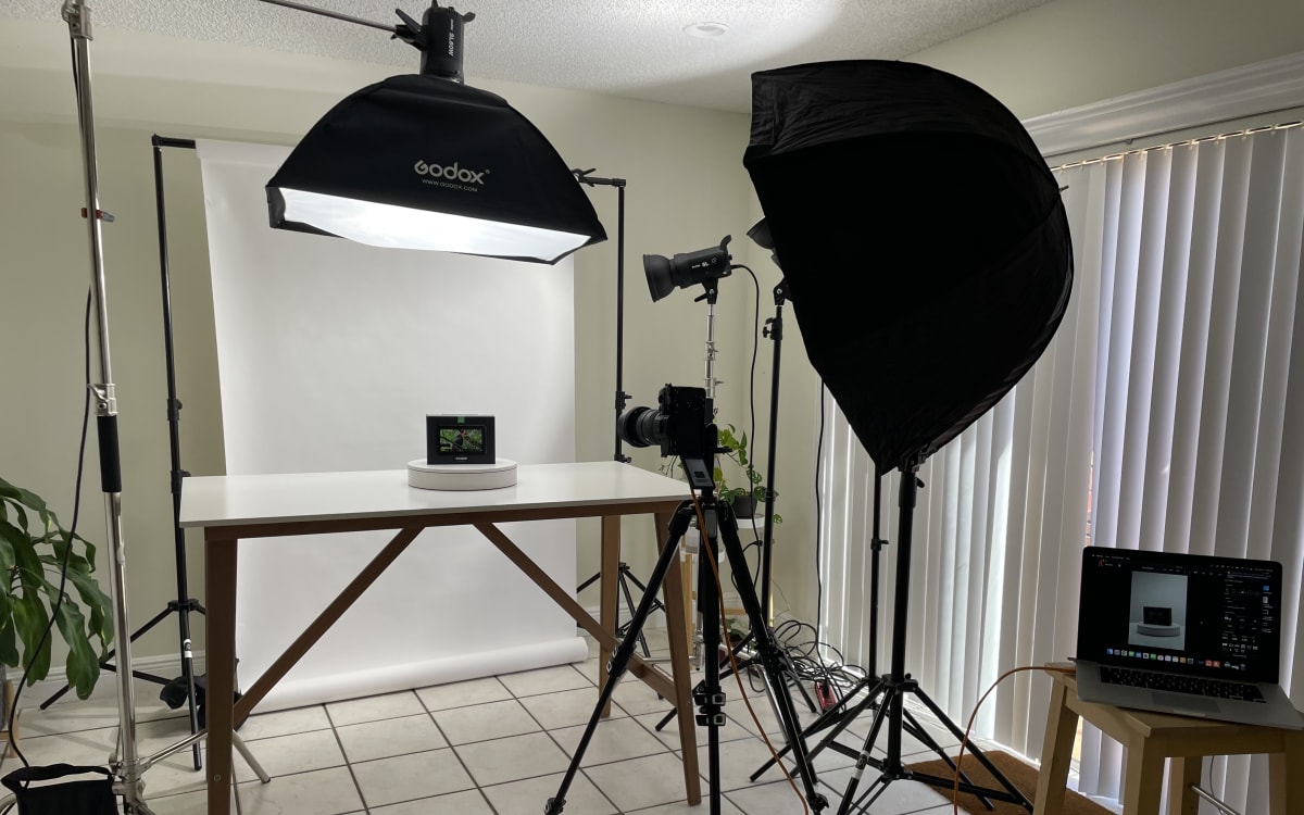 Mini Photo Studio, Miami, FL Production Peerspace