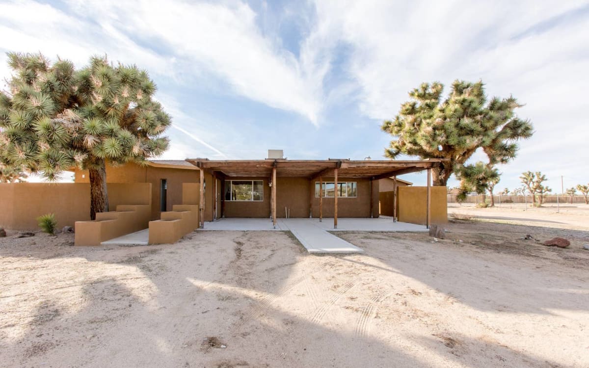 Meeting Retreat Ranch style home set on 2 acres, with above ground