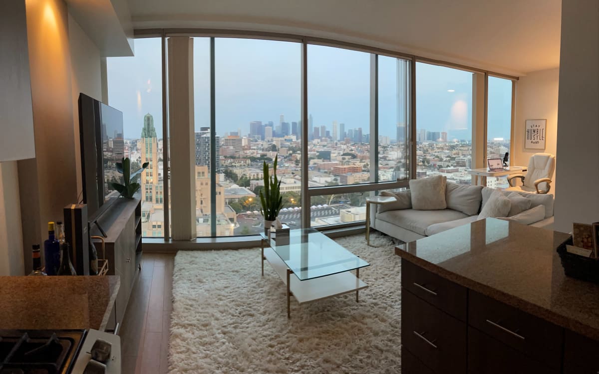 Koreatown Apartment with Downtown Skyline View, Los Angeles, CA Event Peerspace