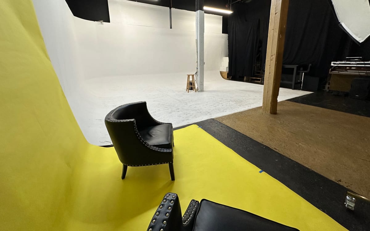 Downtown Warehouse Photography Studio., Atlanta, GA Production Peerspace