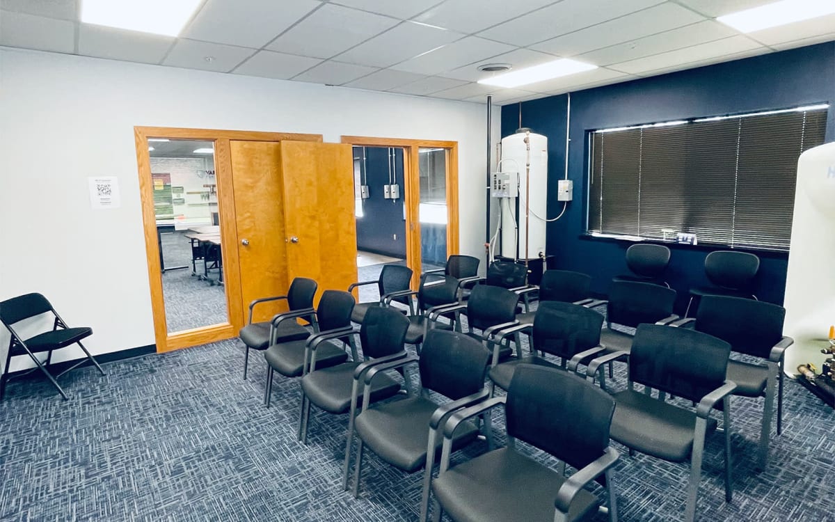 Room Perfect for Small Trainings, Exton, PA OffSite Peerspace