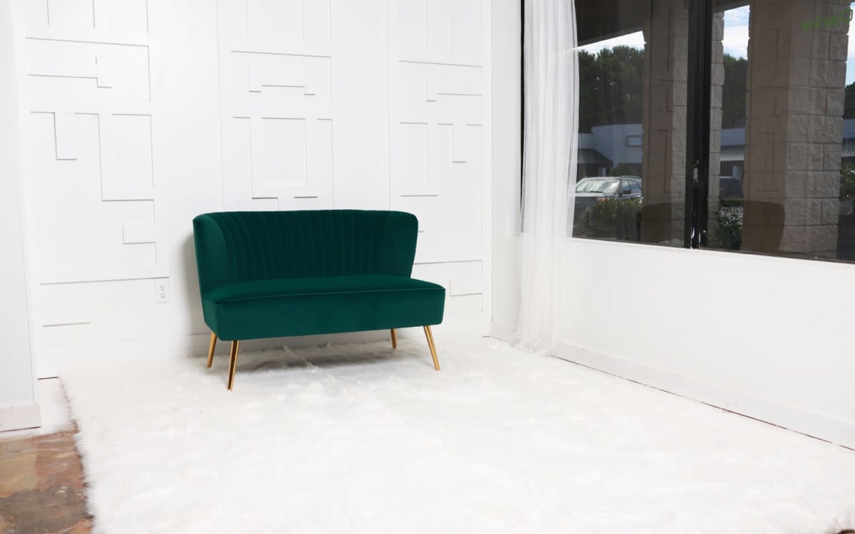 Contemporary White Elegant Wall, Snellville, GA Production Peerspace