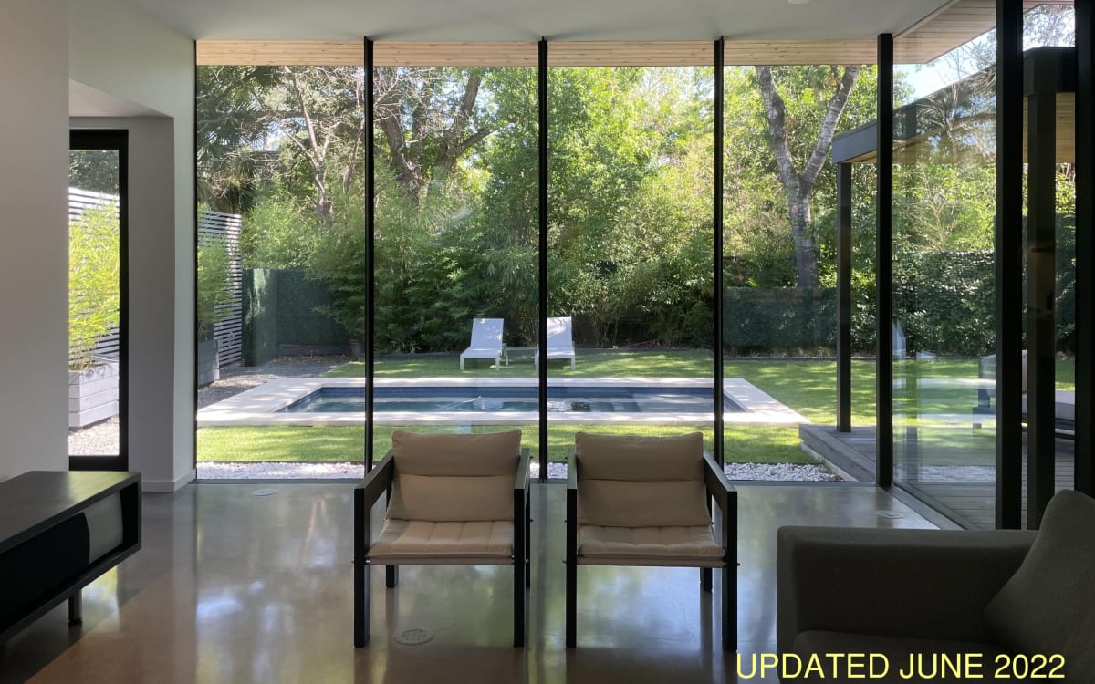 Modern Downtown Adjacent Private House with Pool, Austin, TX