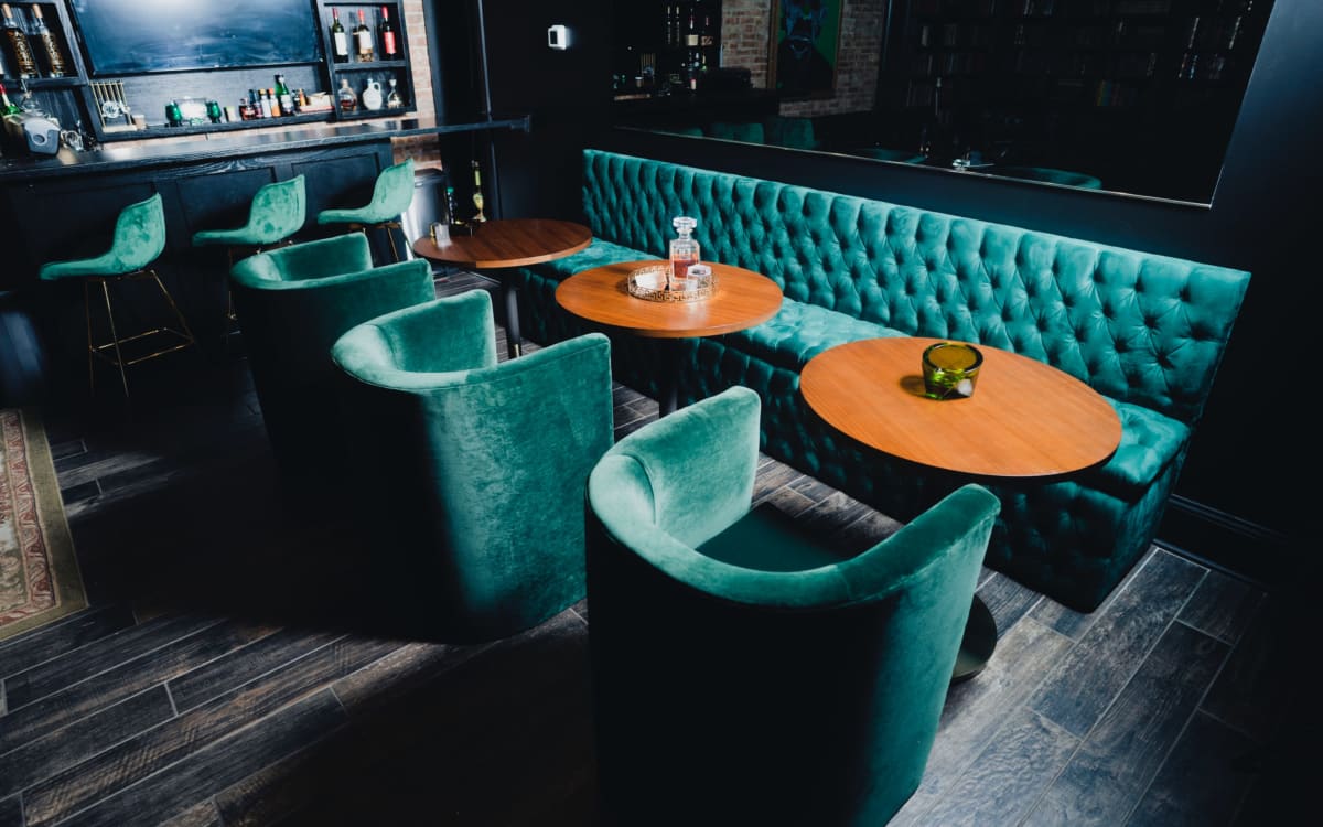 Modern Day Upscale Speakeasy, Villa park, IL OffSite Peerspace