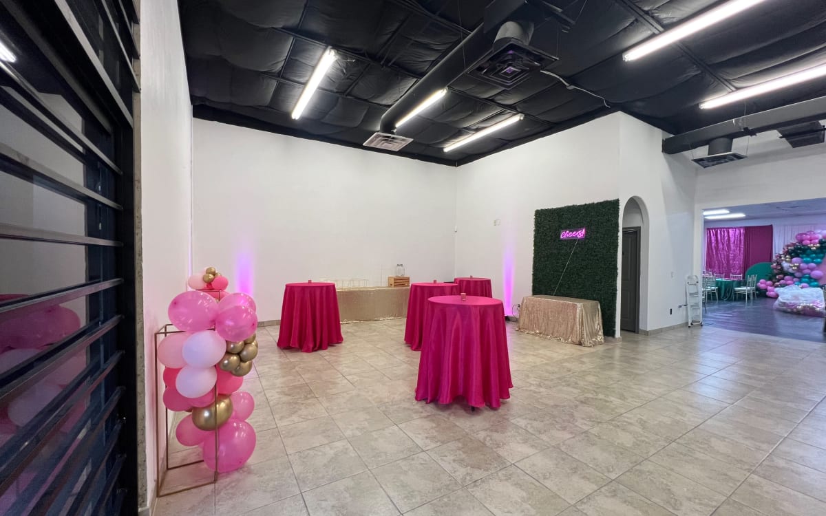Large 2 Spaces in 1 Modern Event Space, Houston, TX Event Peerspace