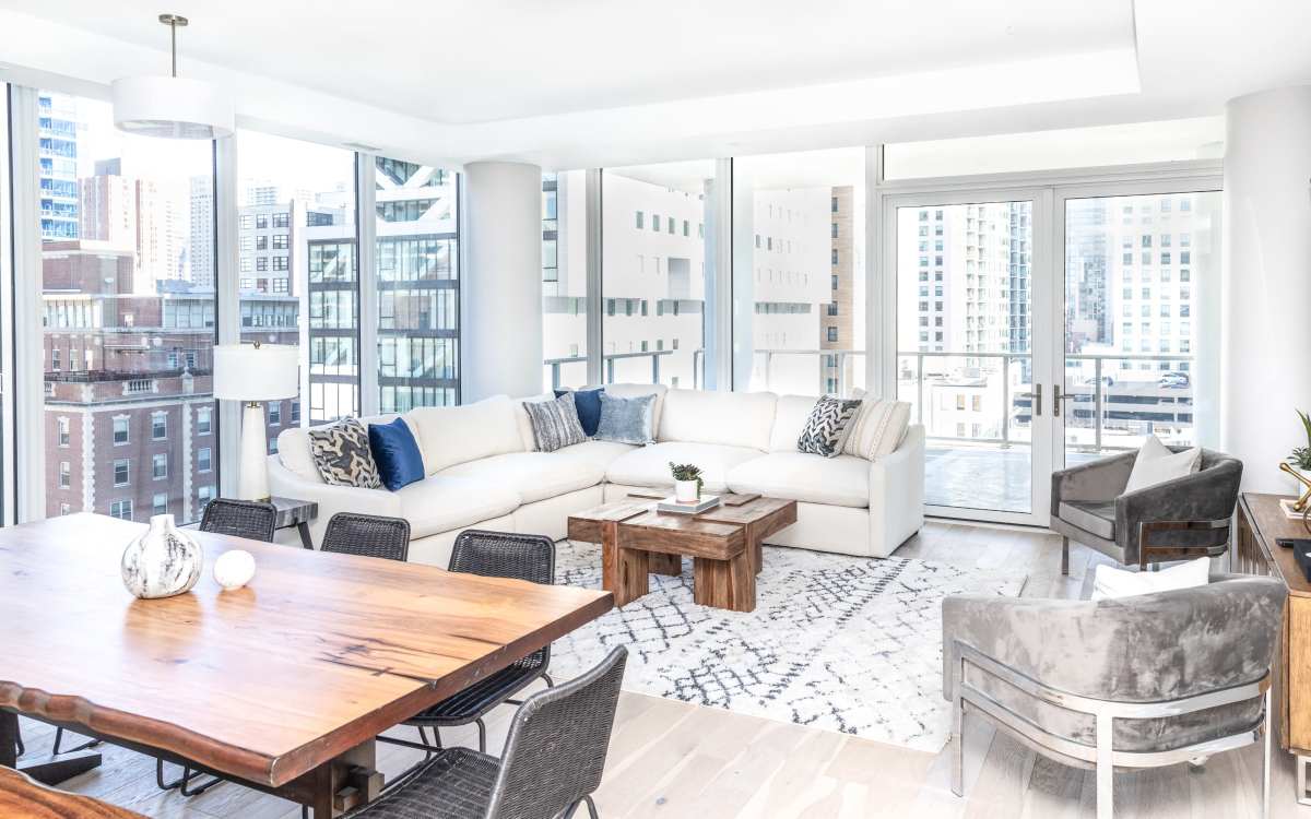 Luxury Loft | Heart of River North | 03, Chicago, IL | Event | Peerspace