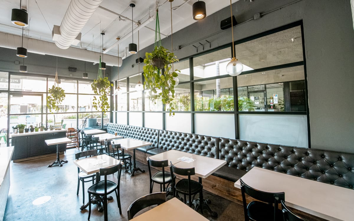 A New Santa Monica Coffee Shop Transforms Into a Natural Wine Bar