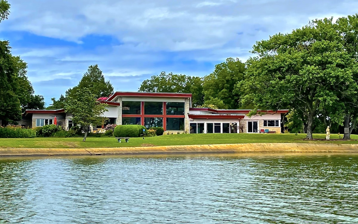 MidCentury Modern Estate / Lakefront, Private, Norfolk, VA Production