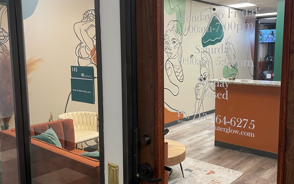 Two Luxury Private Offices/CoWorking Space in Galleria, Houston, TX