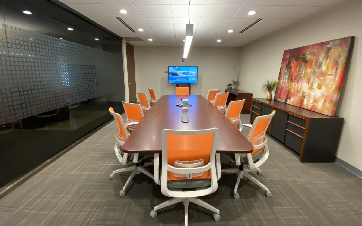Large Conference Room in Naperville, Naperville, IL OffSite Peerspace
