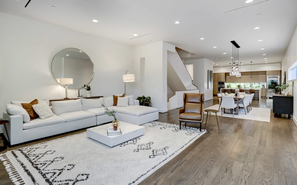 Montrose 4,000+SQFT Townhome with Beautiful Skyline View, Houston, TX Event Peerspace