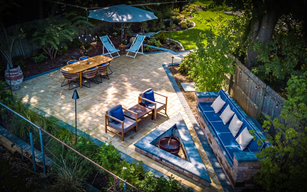 Spacious and bright modern house, with waterside views., Northport, NY