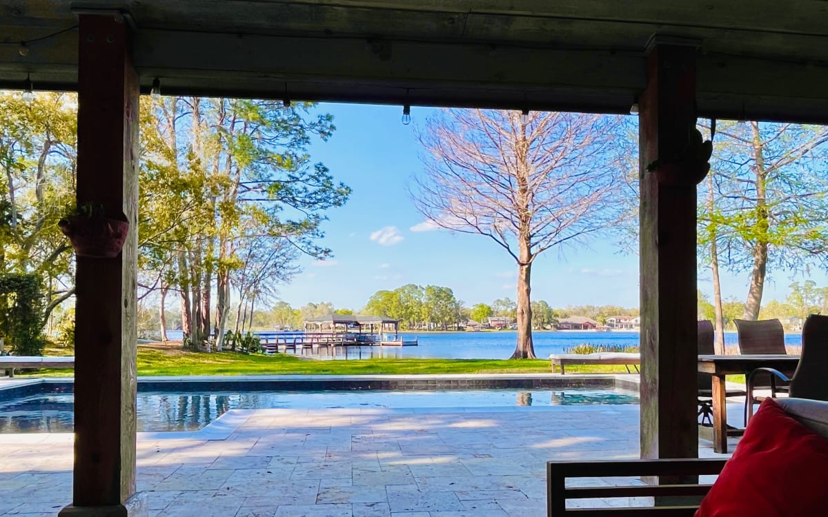 feature image of  The Allure of Lakefront Living: A Smart Investment for Buyers