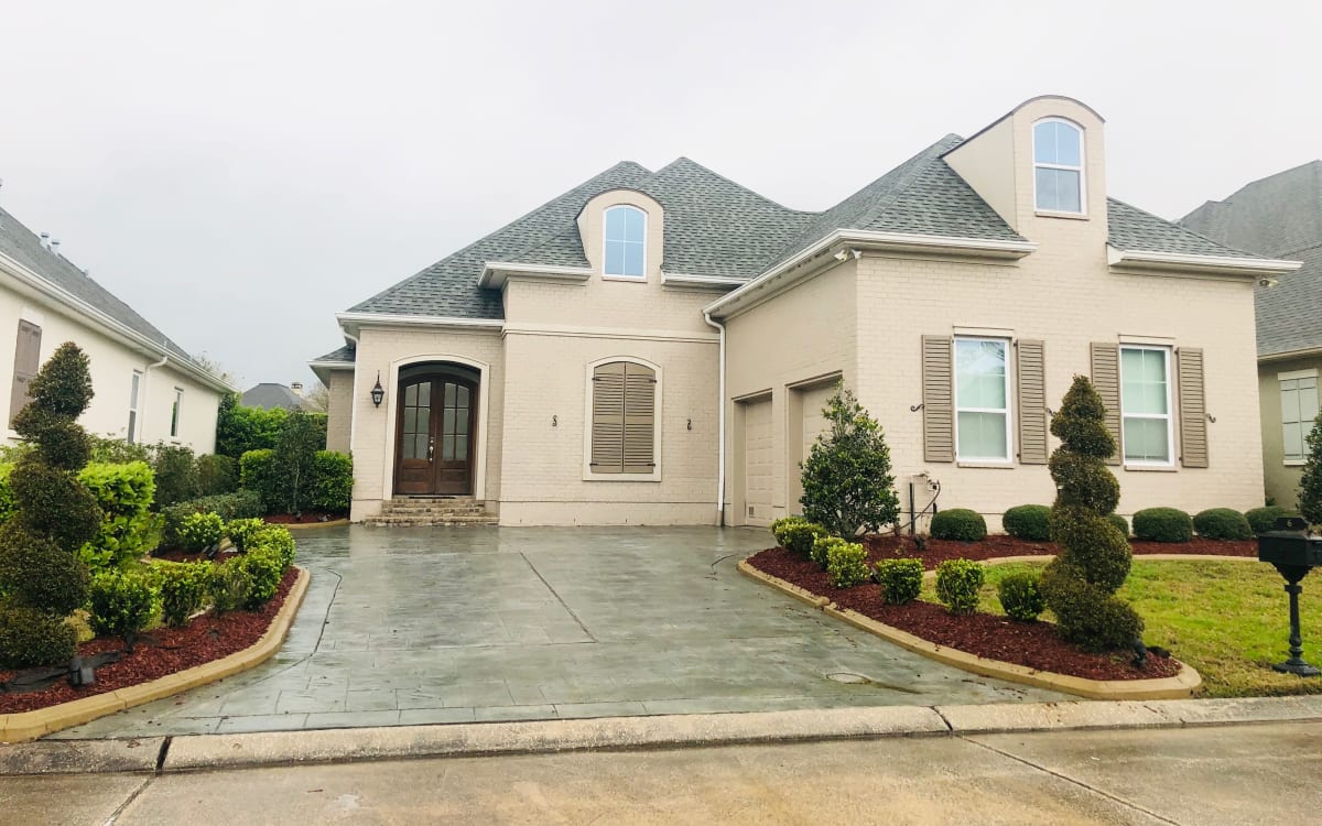 Elegant and Modern Home in English Turn, New Orleans, LA Production