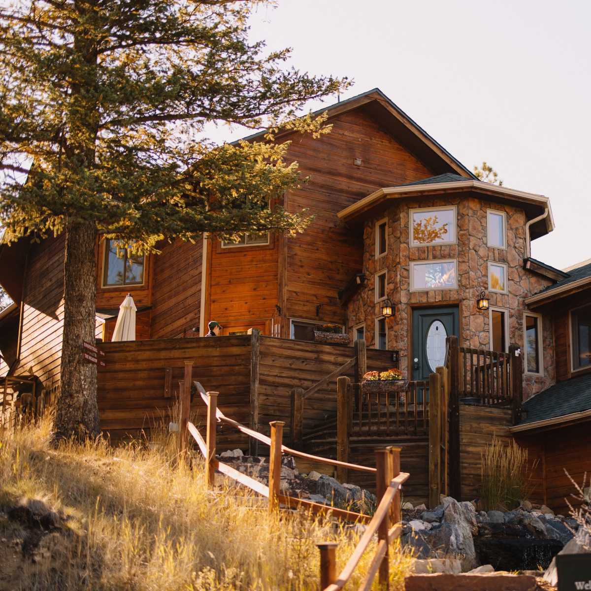 Modern Mountain Retreat with Stunning Views in Evergreen Image in North Central Evergreen, Evergreen, CO