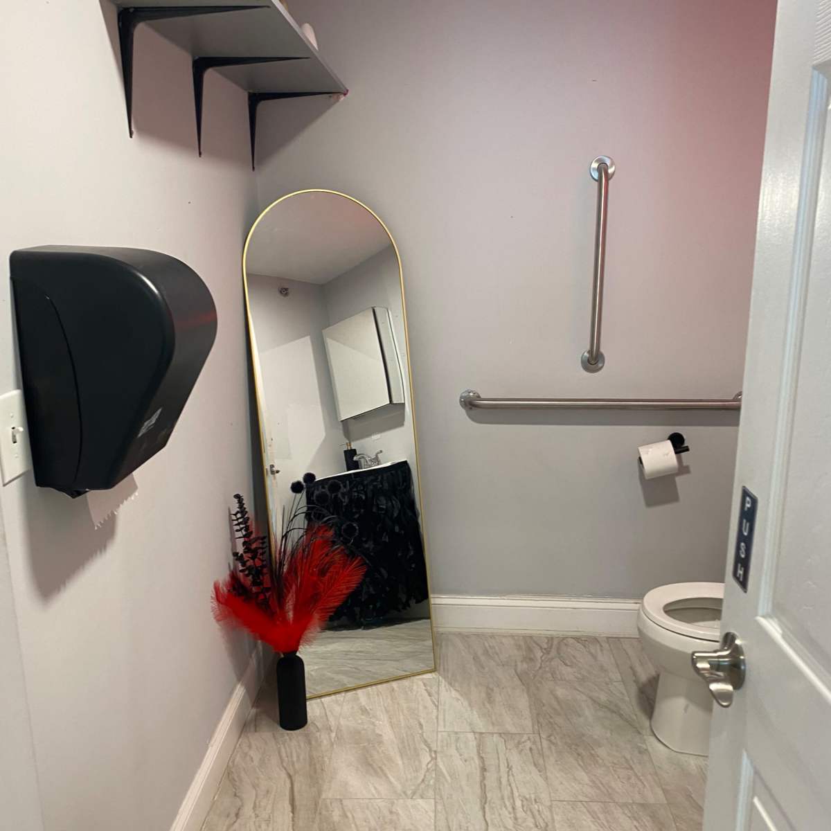 Modern spacious event studio in Philadelphia Image in South Philadelphia West, Philadelphia, PA
