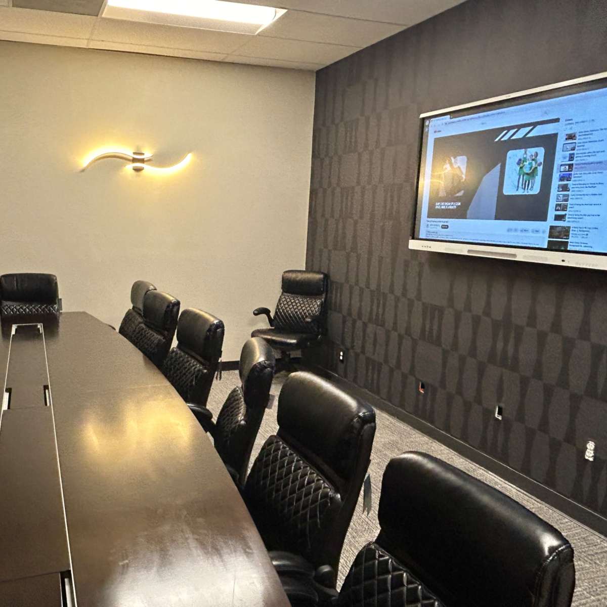 Perfect Place to Host a Variety of Events: Podcasts Corporate Events Photoshoots Live Streams in Sunrise Image in Plantation, Sunrise, FL