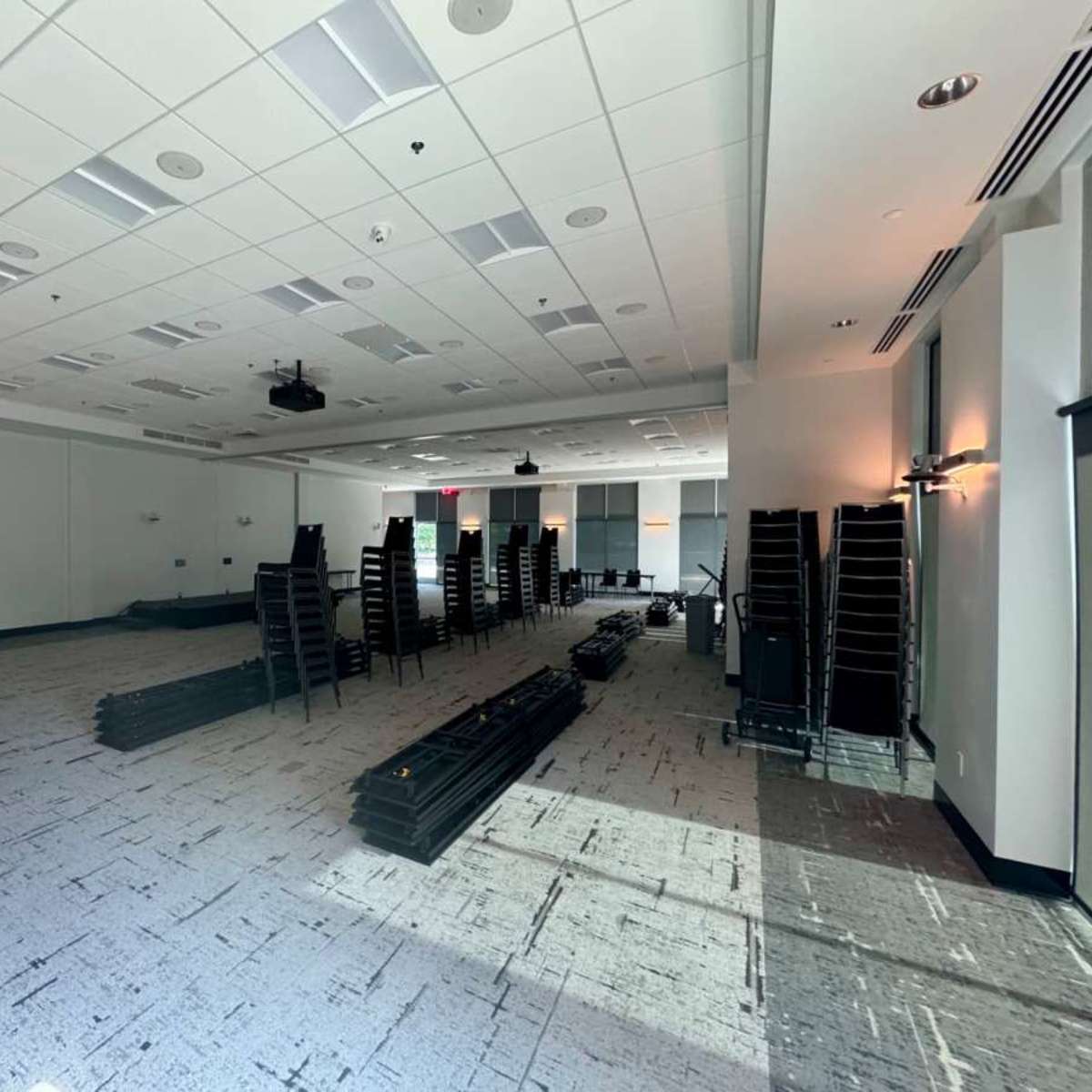 Multi-use space nestled between downtown Nash & BNA (1/2 hall) in nashville Image in Donelson, nashville, TN