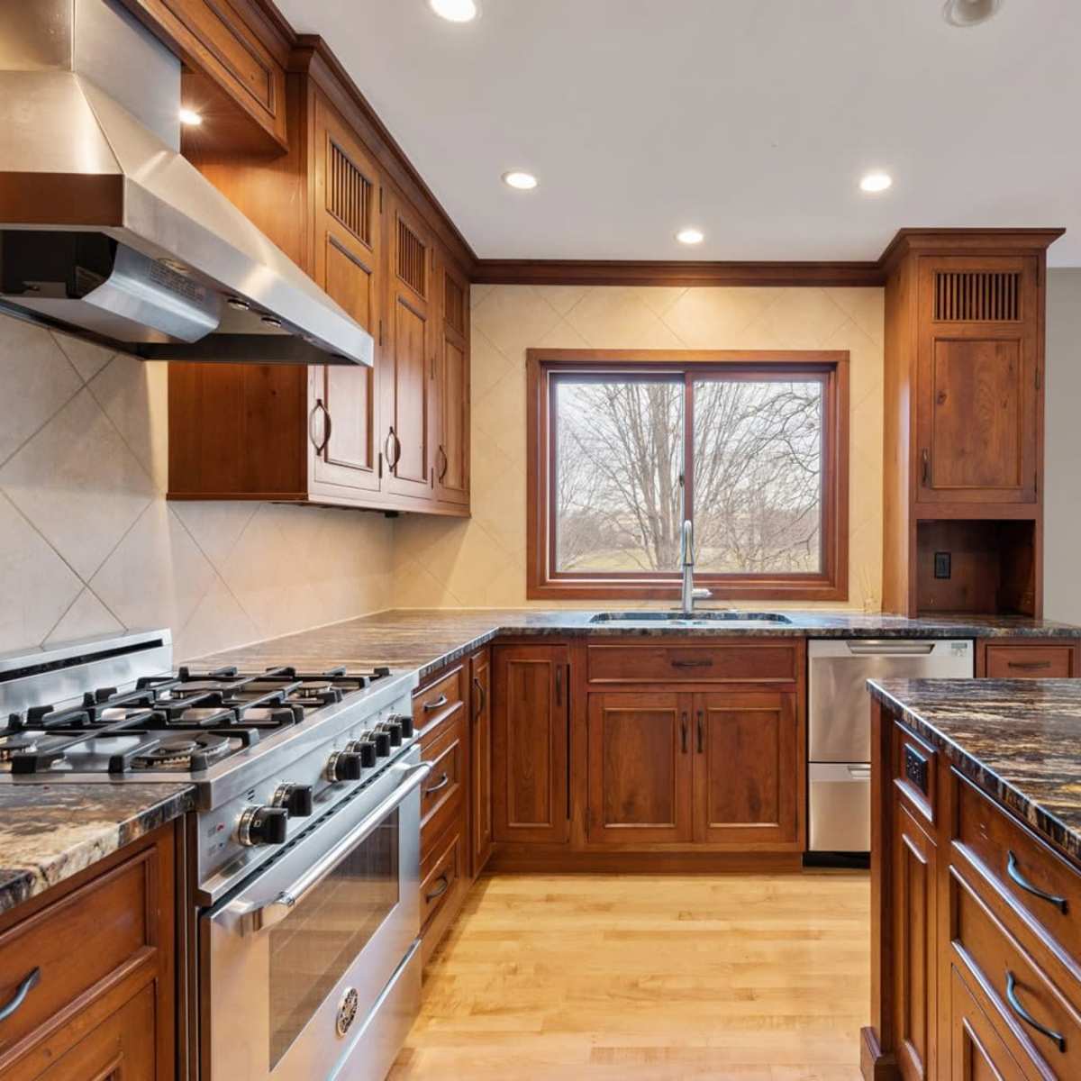 Centrally Located Retreat & Meeting Space in St. Paul Image in Saint Anthony Park, St. Paul, MN