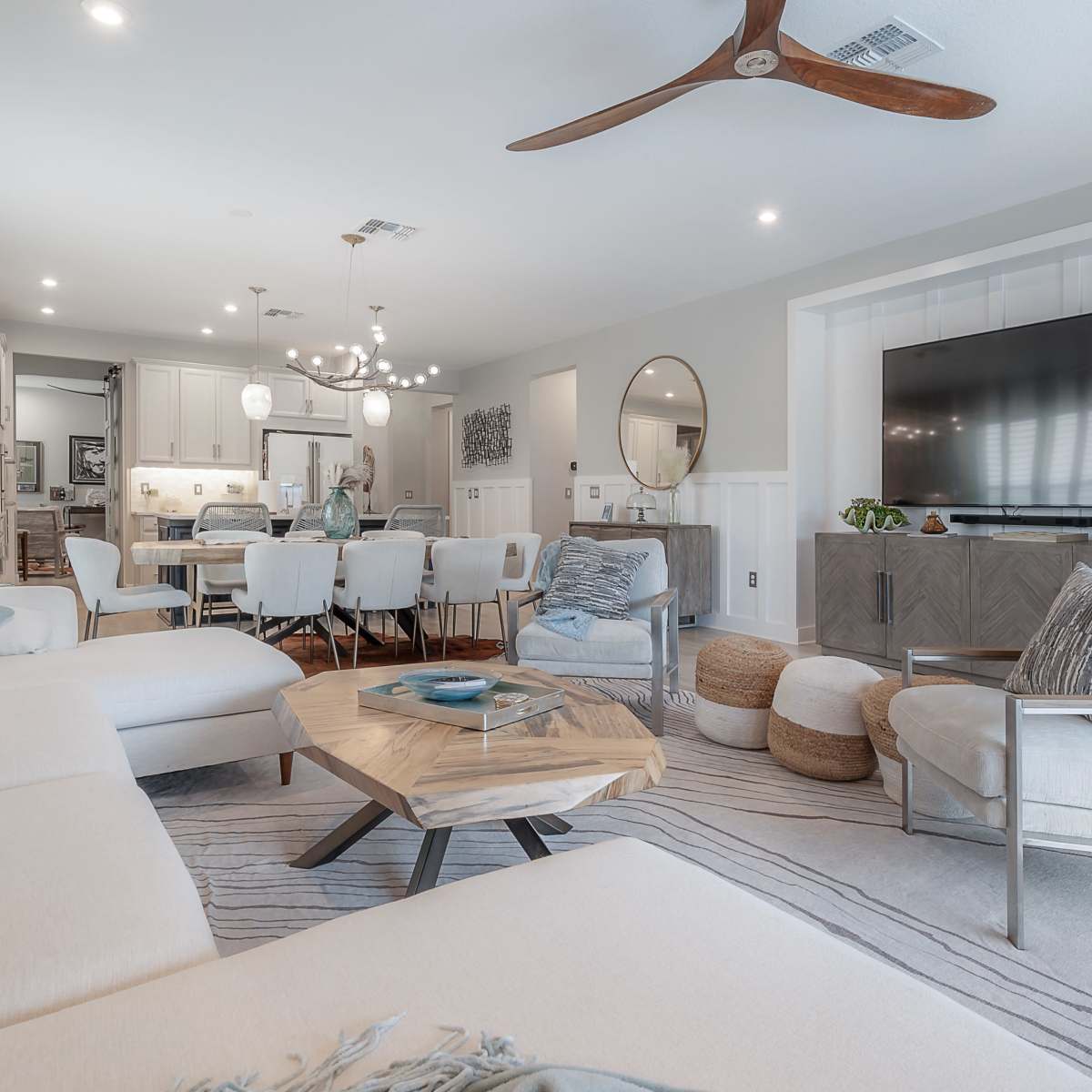 Light and Bright Contemporary home with Pool in Odessa Image in , Odessa, FL
