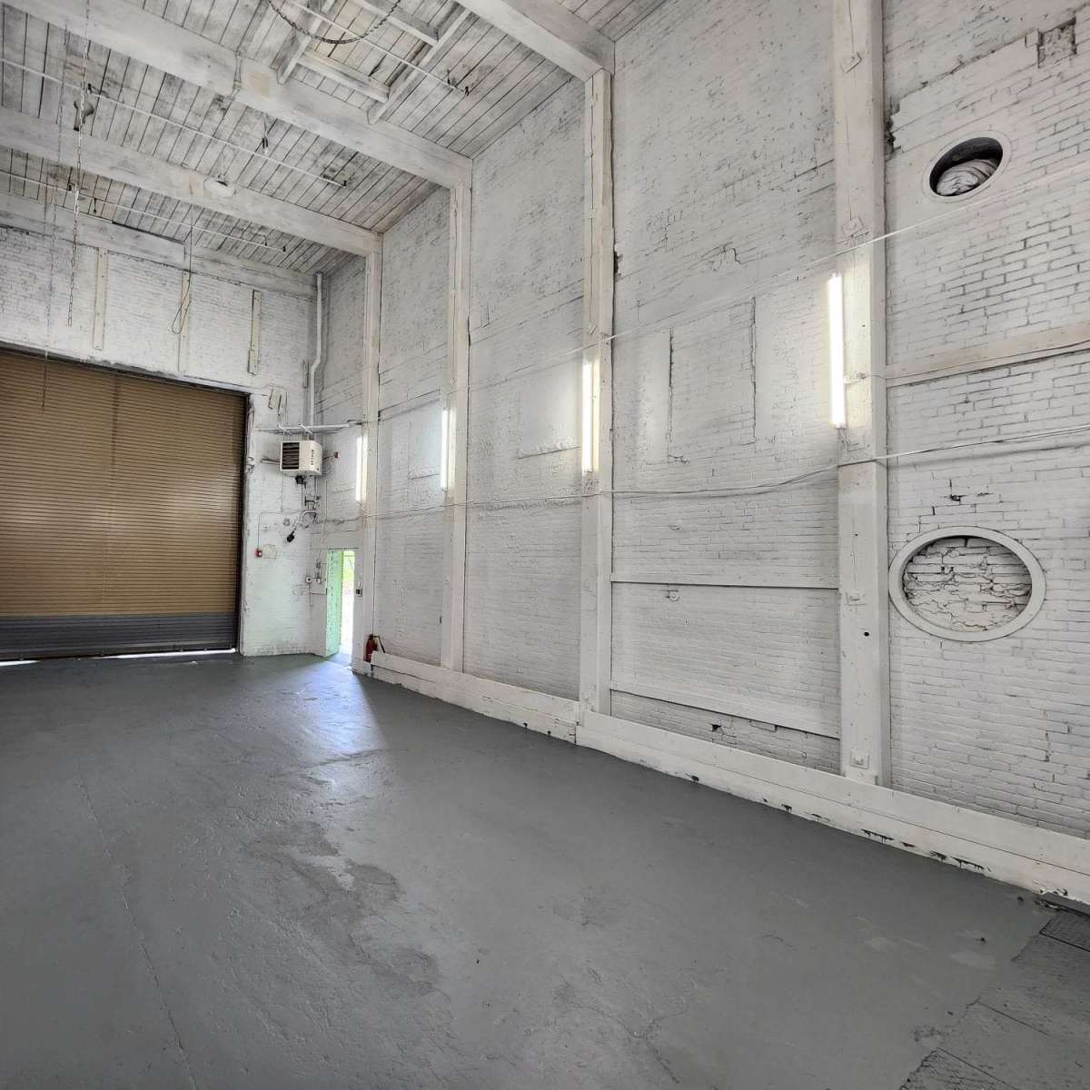 Eclectic Warehouse, Assembly Line, Office, Under-ground parking in HYDE PARK Image in Hyde Park, HYDE PARK, MA