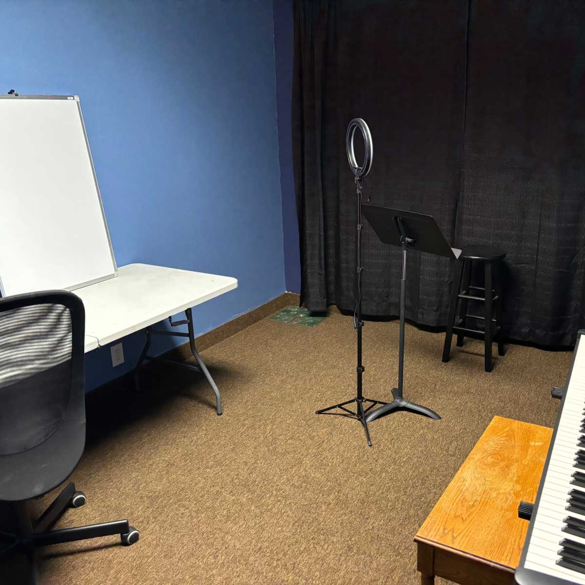 Small Multi-purpose Classroom in Las Vegas Image in Paradise, Las Vegas, NV