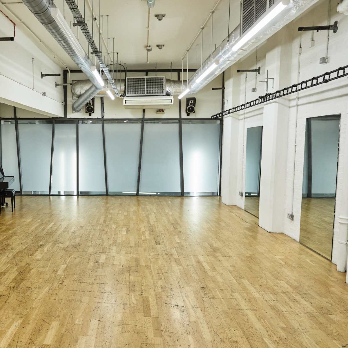 Dance/Rehearsal Studio in London Image in West End, London, ENG