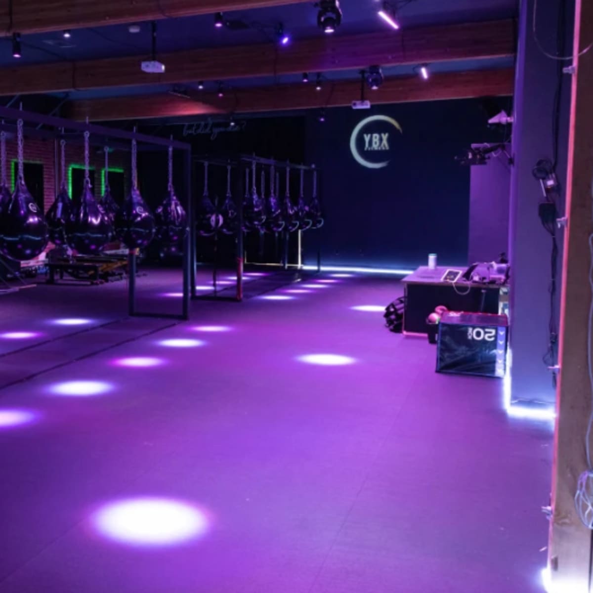 Fitness studio lighting best sale