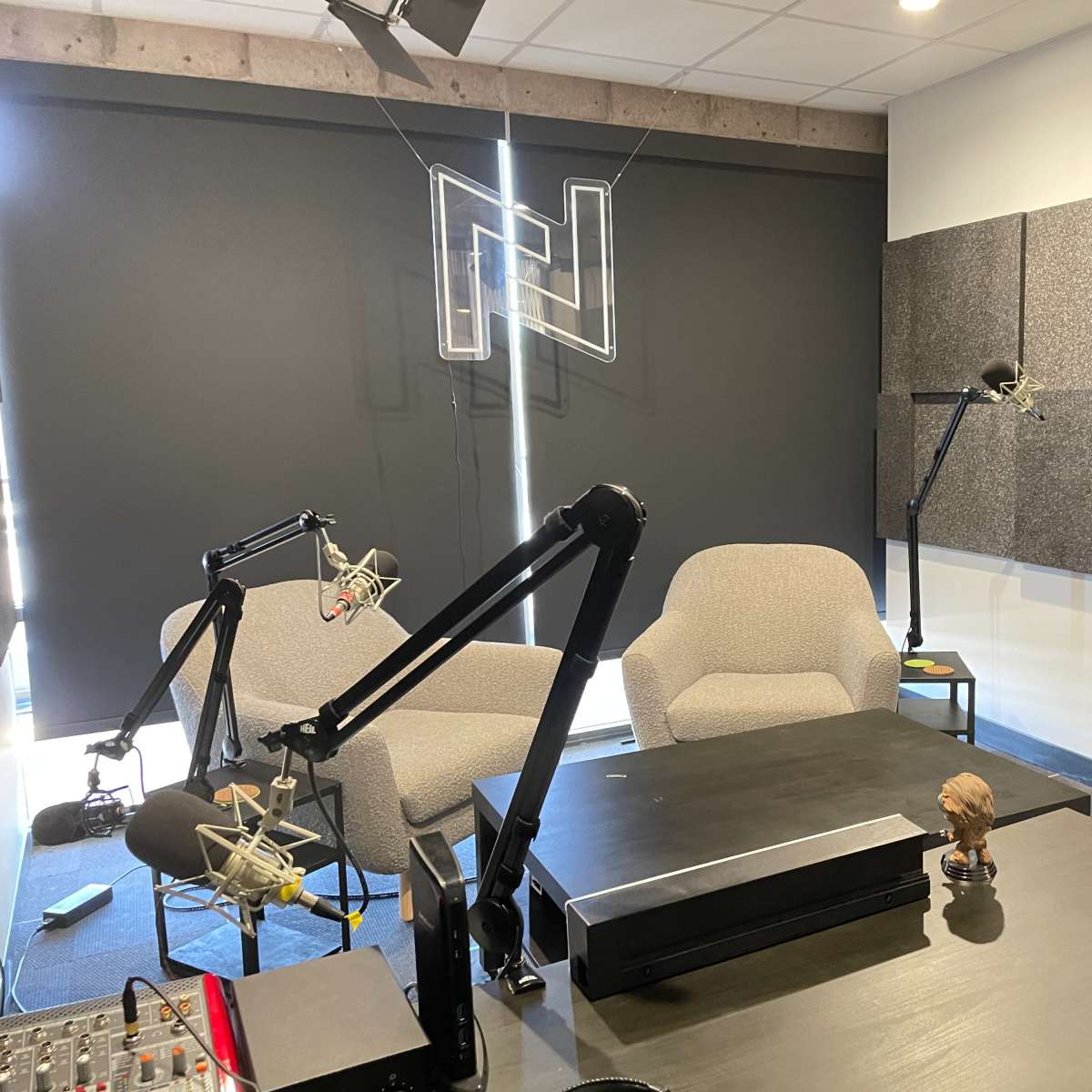 A Podcast Studio Uptown Phoenix 85014, modern set, 2nd flr w/ urban view, min blinds backdrop in Phoenix Image in Camelback East Village, Phoenix, AZ