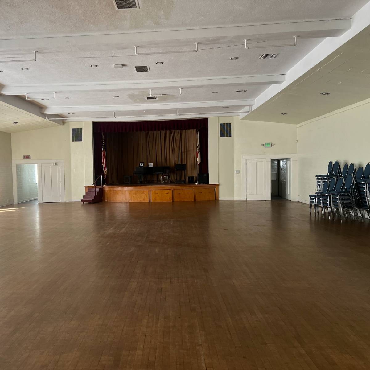 Historic Dance Hall and Commercial Kitchen with Parking, Los Angeles
