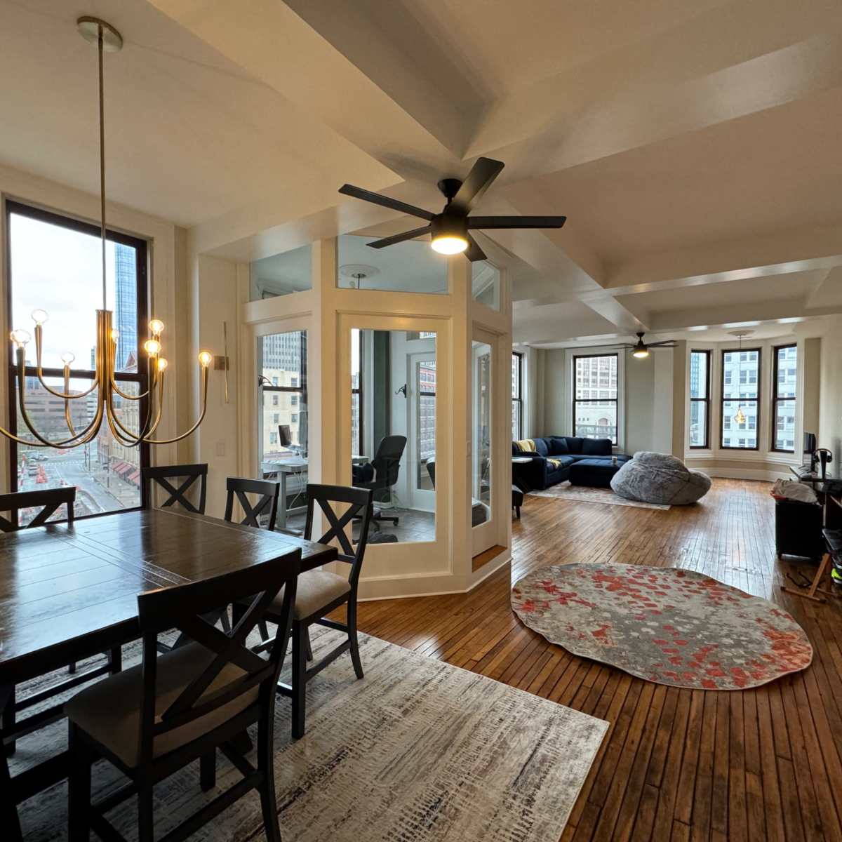 Picture of Downtown Milwaukees Penthouse in Theater District with River and ...