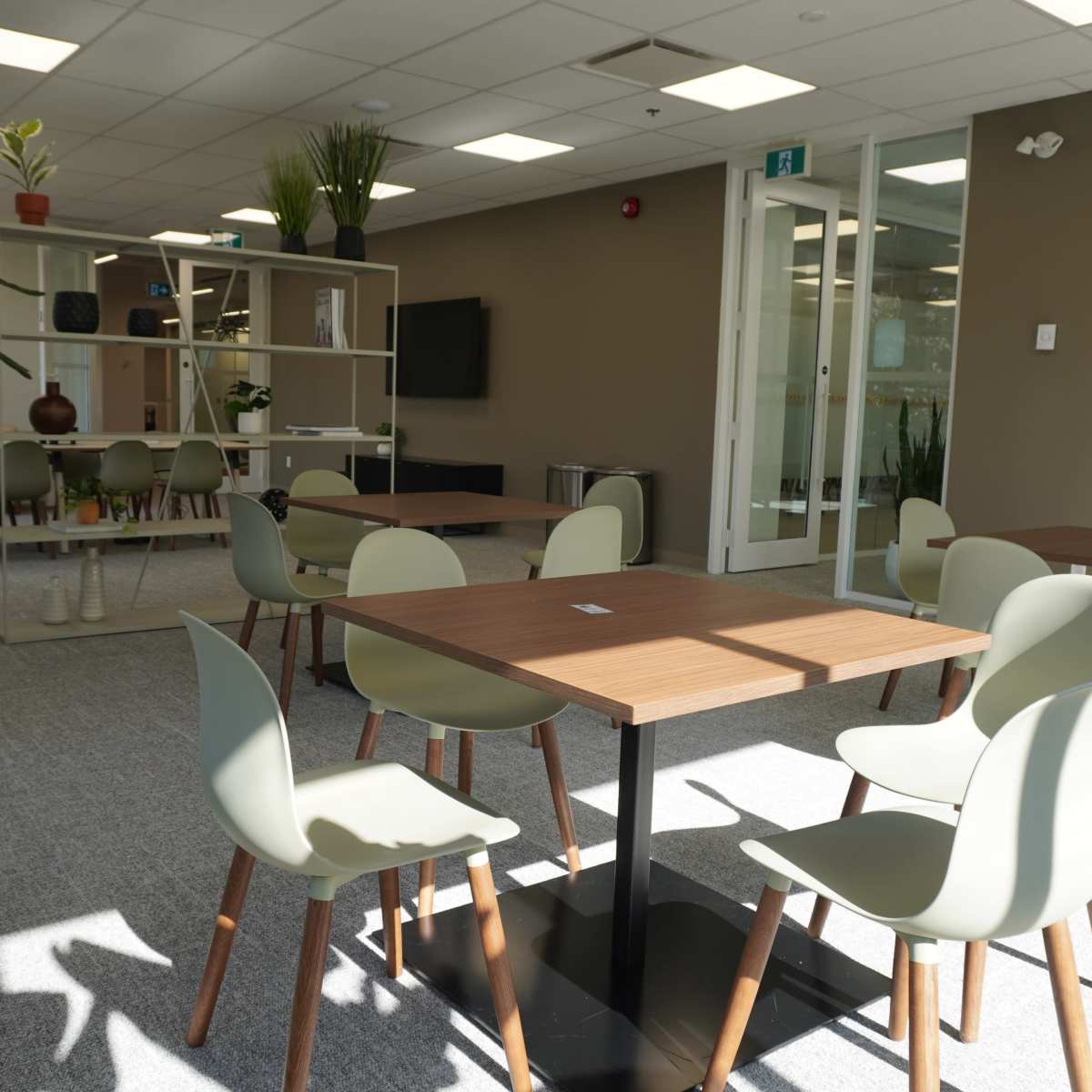 Versatile 24-Person Meeting Space in North York Toronto Image in Henry Farm, North York Toronto, ON
