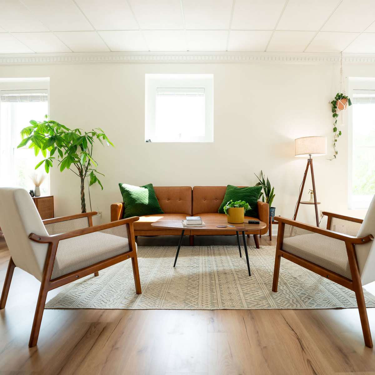 Mid-Century Lounge & Photo Studio in Monroe Image in Monroe, Monroe, NC