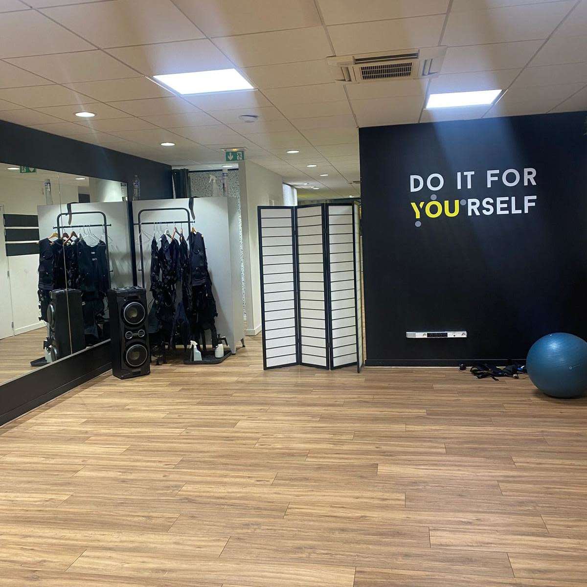 Salle de sport en centre-ville totalement rénovée et équipée in Neuilly-Plaisance Image in , Neuilly-Plaisance, 